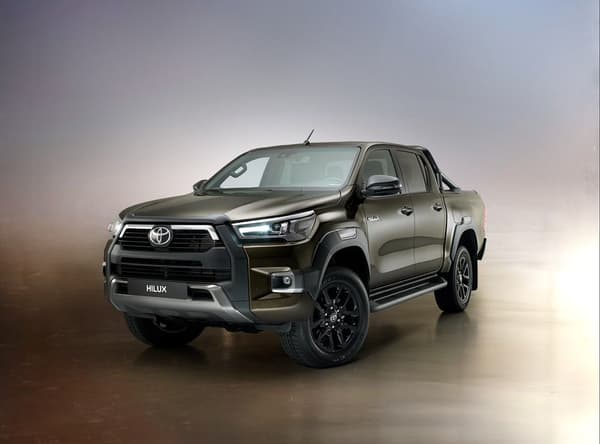 Cheapest double cab bakkies, double cab bakkies on Auto Mart, bakkie for sale on Auto Mart, cars, Photo from Mad4Whees.jpg