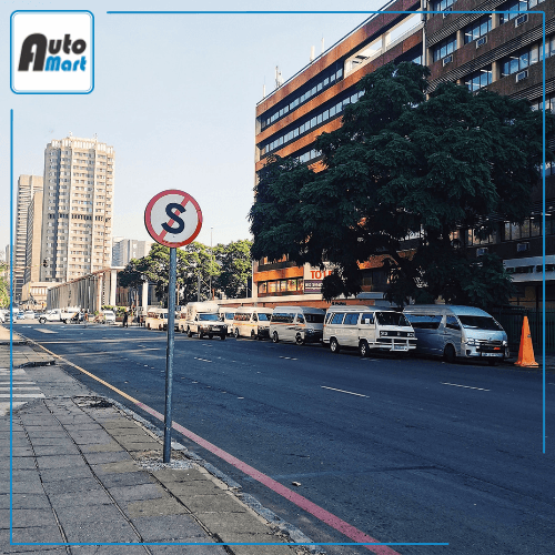 Toyota, Quantum, Toyota Quantum, Auto Mart, Toyota Quantum Specs, Cars for sale, Photo by Sipho Ndebele on Unsplash.