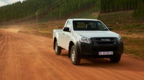 isuzu_kb_single_cab_bakkie_fuel_efficiency-489x274.jpg